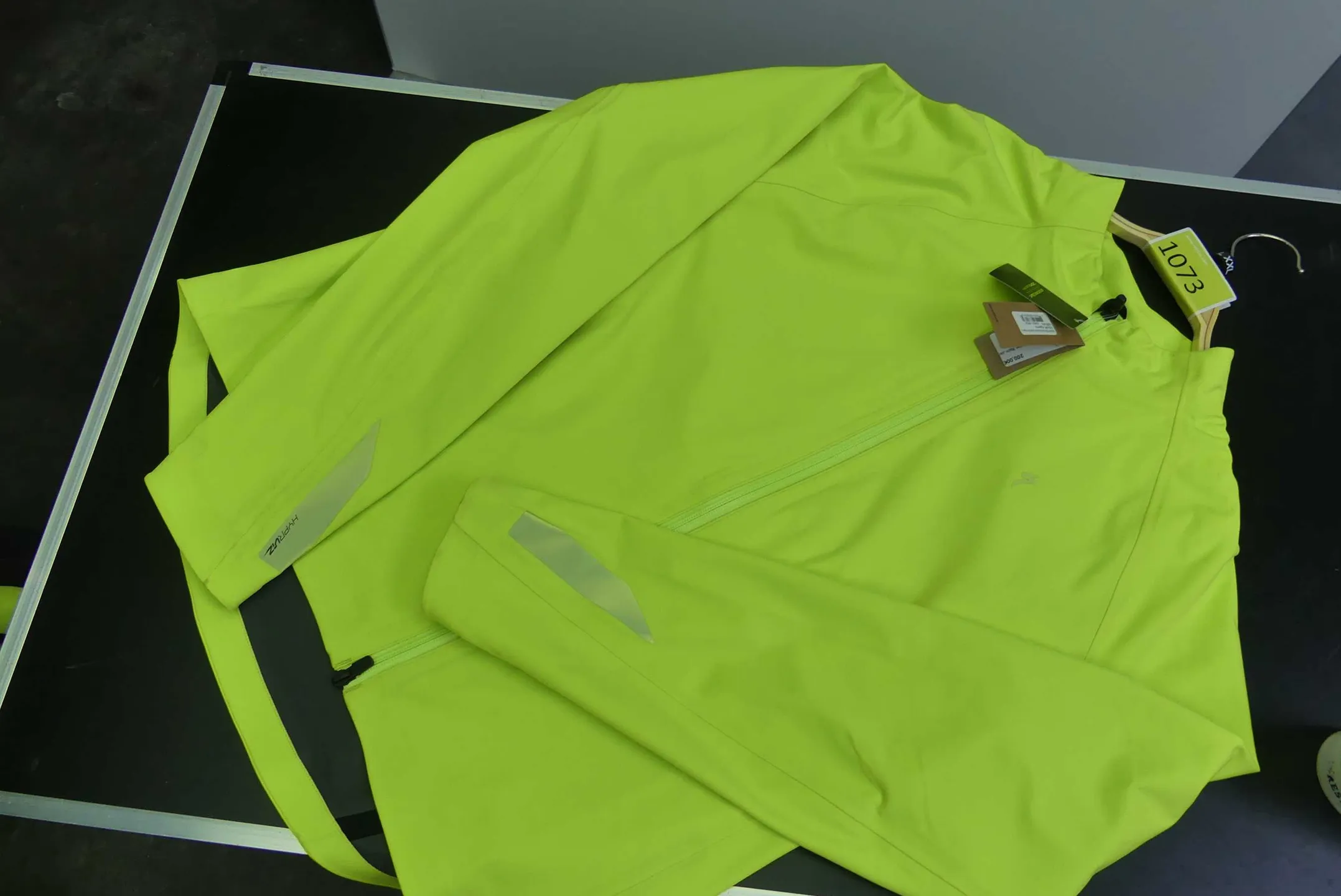 Specialized Race-Series Rain Jack, Regenjacke Männer, Hyperviz, Größe XXL, UVP 200,00€