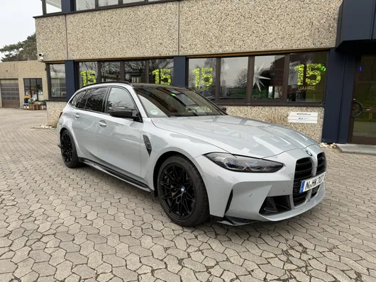Bild von Auktion Fahrzeugauktion Juli - BMW M3, Range Rover, VW T5, Sattelauflieger - vier Standorte