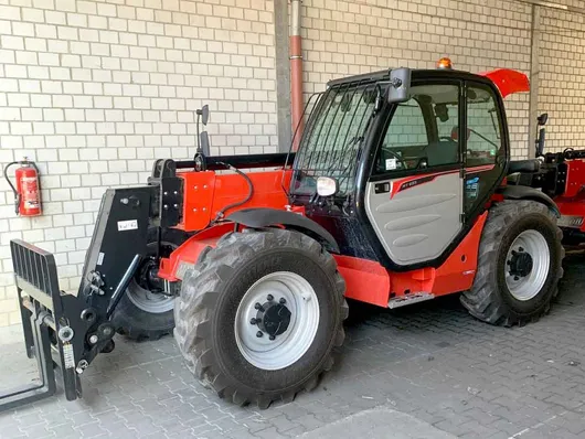 Bild von Auktion Standortbereinigung - Nutzfahrzeuge - Bagger - LKW - PKW - Lackierkabine - Mähroboter - Kompressoren 