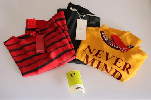 Bild von Auktion Lagerbereinigung - Kinderkleidung und Accessoires