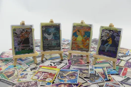Bild von Auktion Versandauktion TCG Einzelkarten - Pokémon, One Piece, Yu-Gi-Oh!, Dragon Ball, Weiß Schwarz