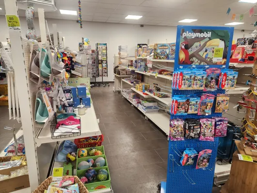 Bild von Auktion Auflösung Haushaltsgeschäft Napotel - Schreibwaren, Küchenartikel, Kinderspielzeug und vieles mehr
