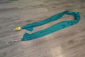 Yoga-Tuch, grün, mit Karabinern