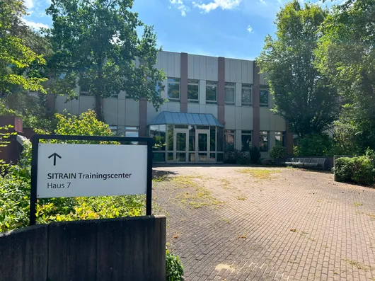Bild von Auktion SIEMENS Moorenbrunn Standortauflösung wegen Umzug - Ausbildungszentrum - Büroeinrichtung - Ausstattung - Diverses - STEP 2
