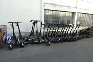 Posten OKAI ES400A Profi E-Scooter