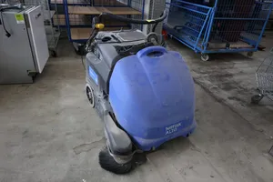 Nilfisk ALTO Kehrsaugmaschine