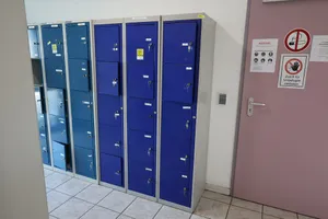 3 x Umkleidespind