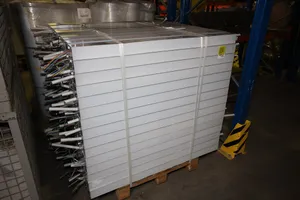 1 x Palette KEC - Linea  LED - Leuchte