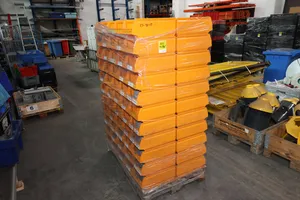 1 x Palette Sichtlagerboxen
