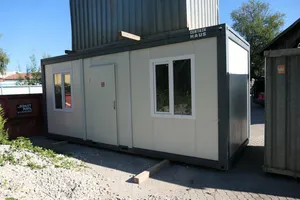 Wohncontainer (Containerhaus), mit Inhalt