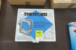 THETFORD Serviceklappe 3