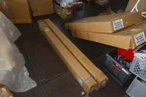 2x THULE ROOF RACK Set High - 1. 50M