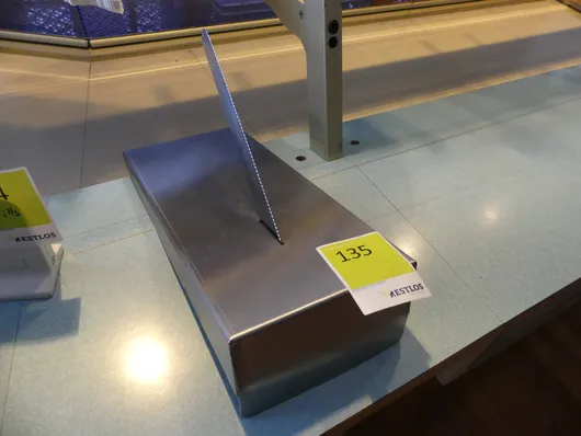 Support à couteaux en inox avec couteau