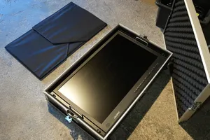 Vorschaumonitor 28 Zoll