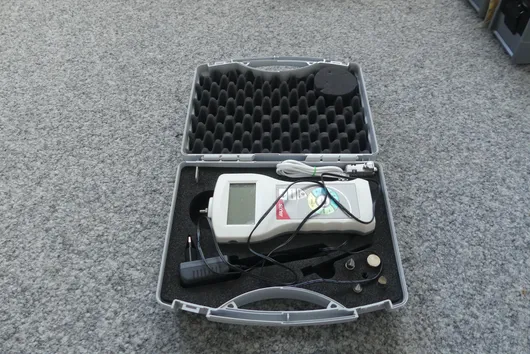 AXIS FB200