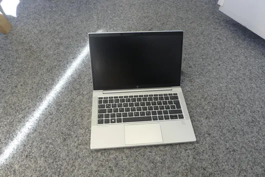 HP Elitebook, fără accesorii