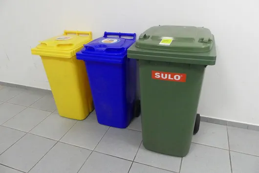 3 pezzi separatori rifiuti