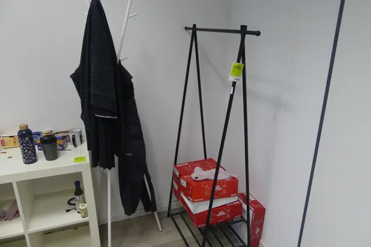 2x Porte-manteaux, sans contenu