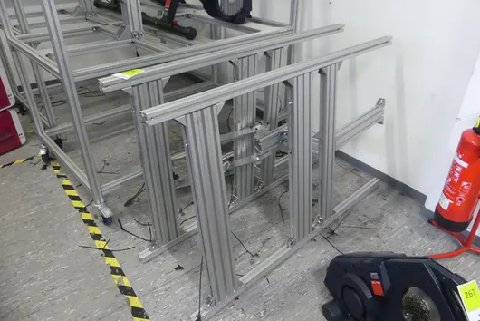 Pièces en profilé aluminium, diverses