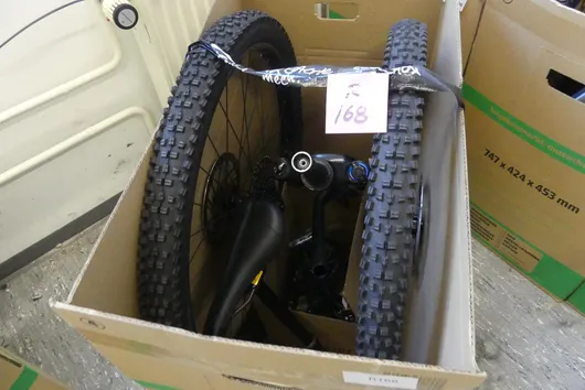 Lotto componenti per biciclette