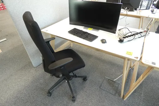 Desk + office chair