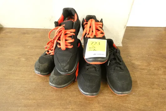 3 pairs of Elten safety shoes