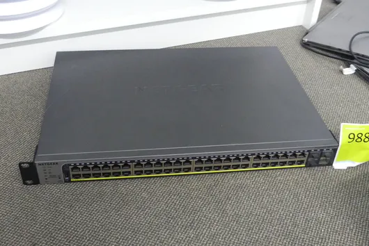 NETGEAR ProSafe GS752TP