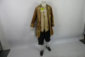 Bestandsverkleinerung FTA Kostümfundus Teil II - Kostüme, Anzüge, Mäntel aus Film und Fernsehen