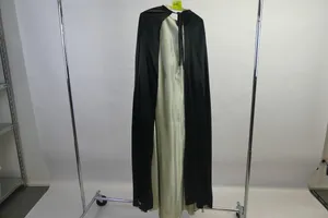 Umhang schwarz bodenlang mit Kapuze