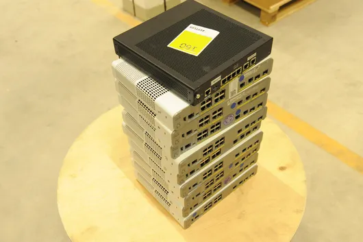 9x Cisco Catalyst 2960-CX Series & 1x ISR 900 Series