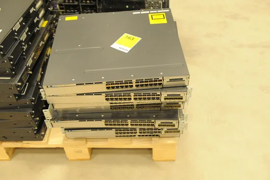 8x Cisco 3750-X Series Switches