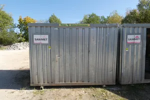 Baustellen-Materialcontainer, Stahl verzinkt, mit Inhalt