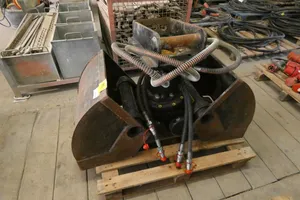 Hydraulik-Greifer mit Rotator, Baggeranbaugerät