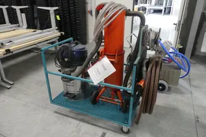Soteco Industriestaubsauger + Sapi Druck-Rücksaug-Strahlgerät inkl. Wagen
