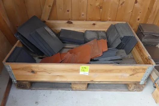 Lot of artificial slates