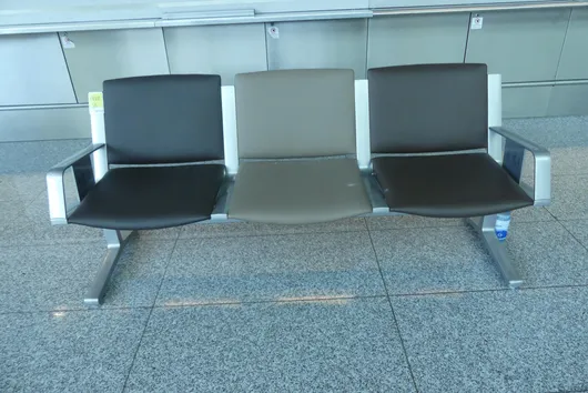 Kusch&Co airport bench, 3 seats