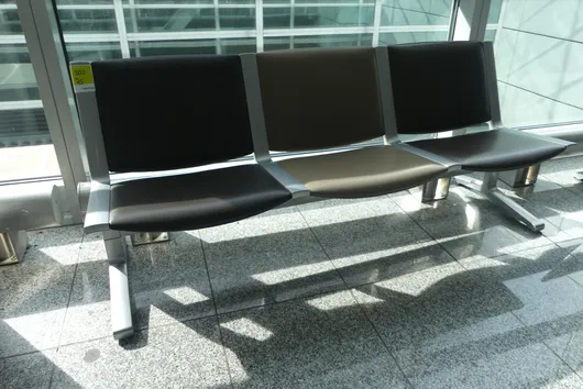 Banc d'aéroport Kusch&Co, 3 places