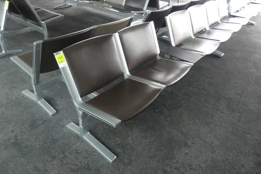 Banc d'aéroport Kusch&Co, 2x 4 places