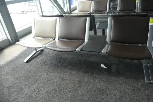 Banc d'aéroport Kusch&Co, 2x 3 places