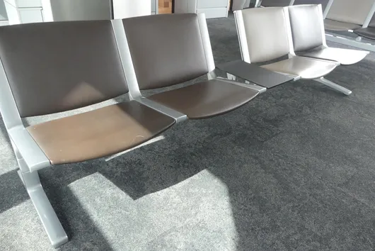 Kusch&Co airport bench, 4 seats