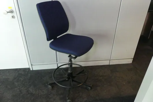 Chaise comptoir Sedus