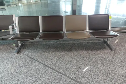 Kusch&Co airport bench, 4 seats