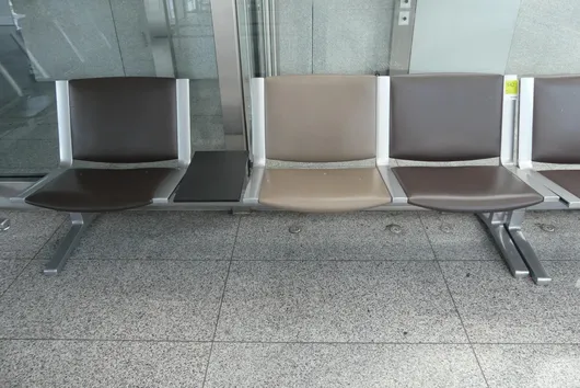 Letištní lavice Kusch&Co, 3 místa