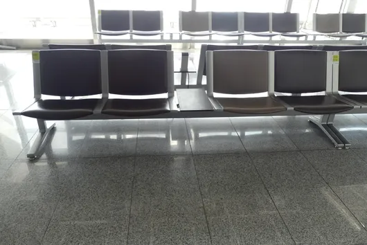 Banc d'aéroport Kusch&Co, 4 places