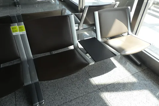 Banc d'aéroport Kusch&Co, 2x 2 places