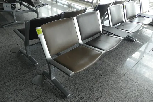 Kusch&Co airport bench, 2x 3 seats