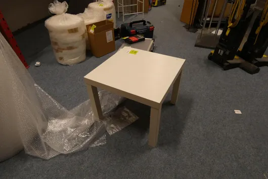 Table d'appoint