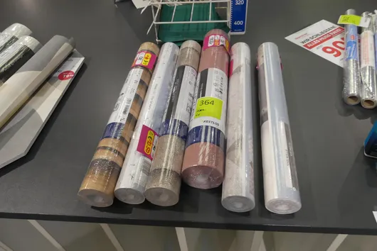 6 rouleaux de papier peint