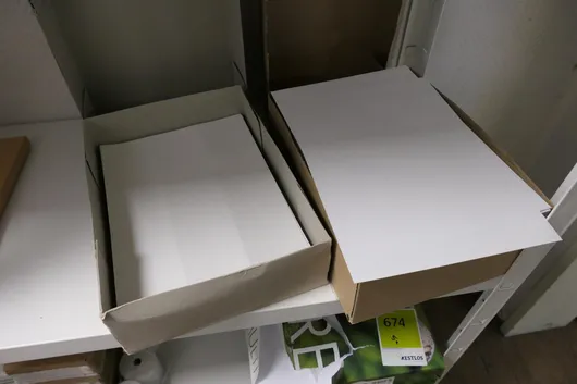 Partij gevouwen papier