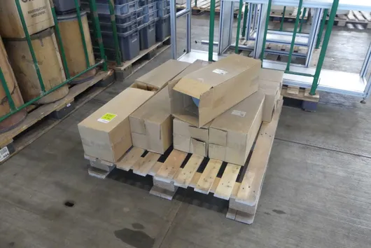 Lot of filters, with pallet